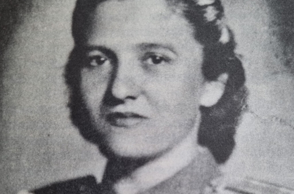 Анђа Кнежевић, неустрашива илегалка и борац НОВ, посебно се истакла у борбама за прво ослобођење Приједора 16. маја 1942. године