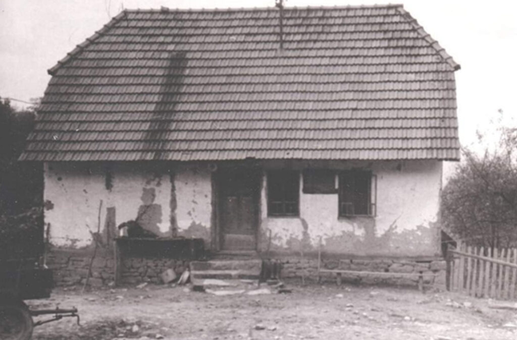 Кућа породице Радаковић у којој се једно вријеме налазила партизанска болница.